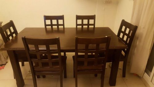 Good and neat Chair and Dining Table want to sell,Dubai