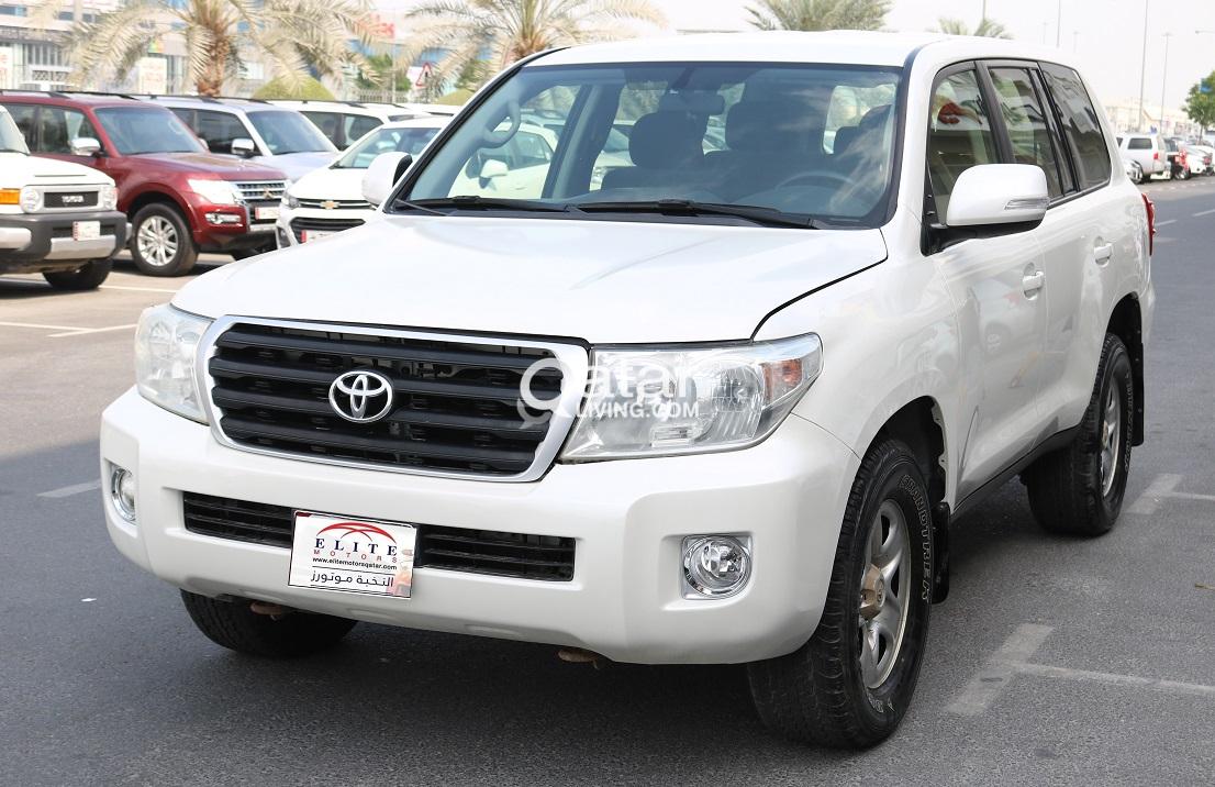 Toyota Land cruiser G Model 2012