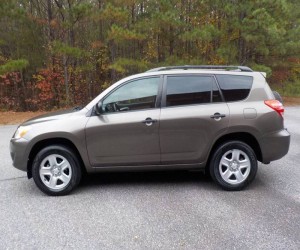 GOOD & NEAT TOYOTA RAV4 2.0, 2010 (59) GREY 4X4, AUTOMATIC DIESEL, 118 MILES