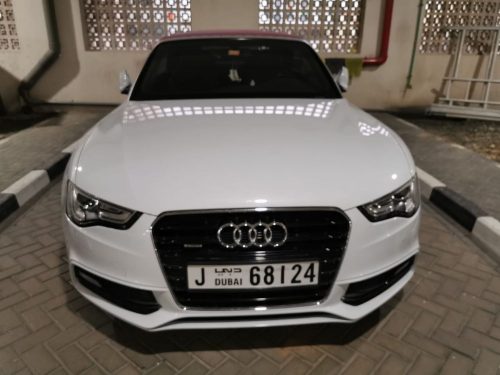 Luxury and well Maintained Audi A5 for urgent sale -2013 model