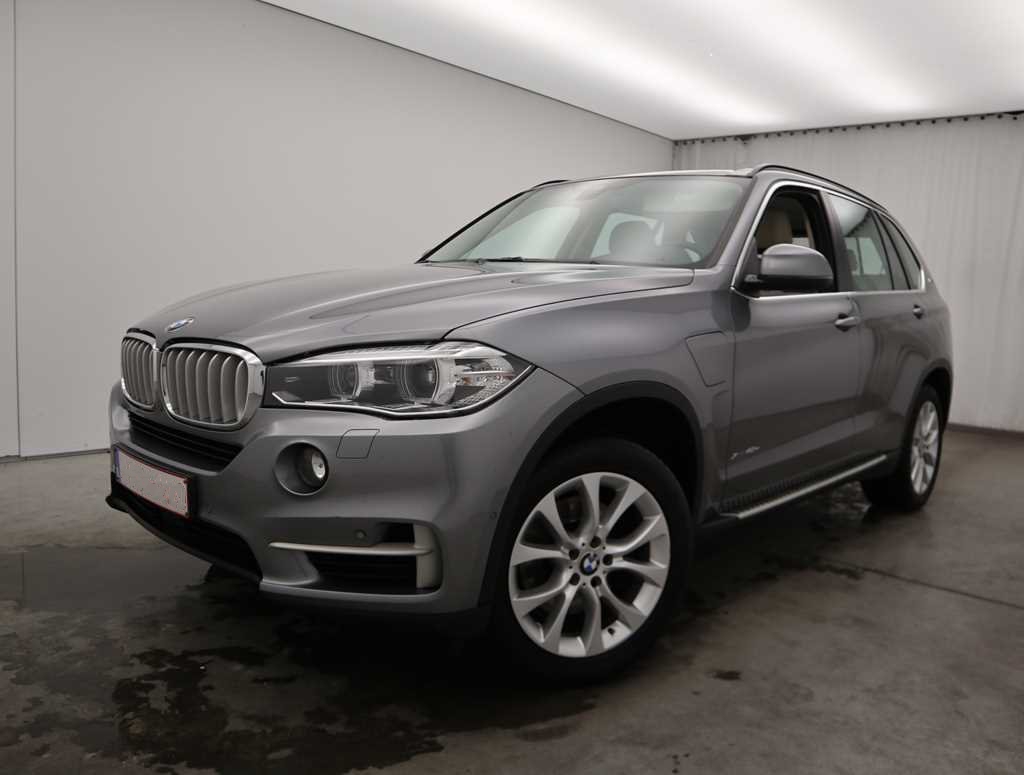 2016 BMW X5 40e  – Petrol    AED 110,790