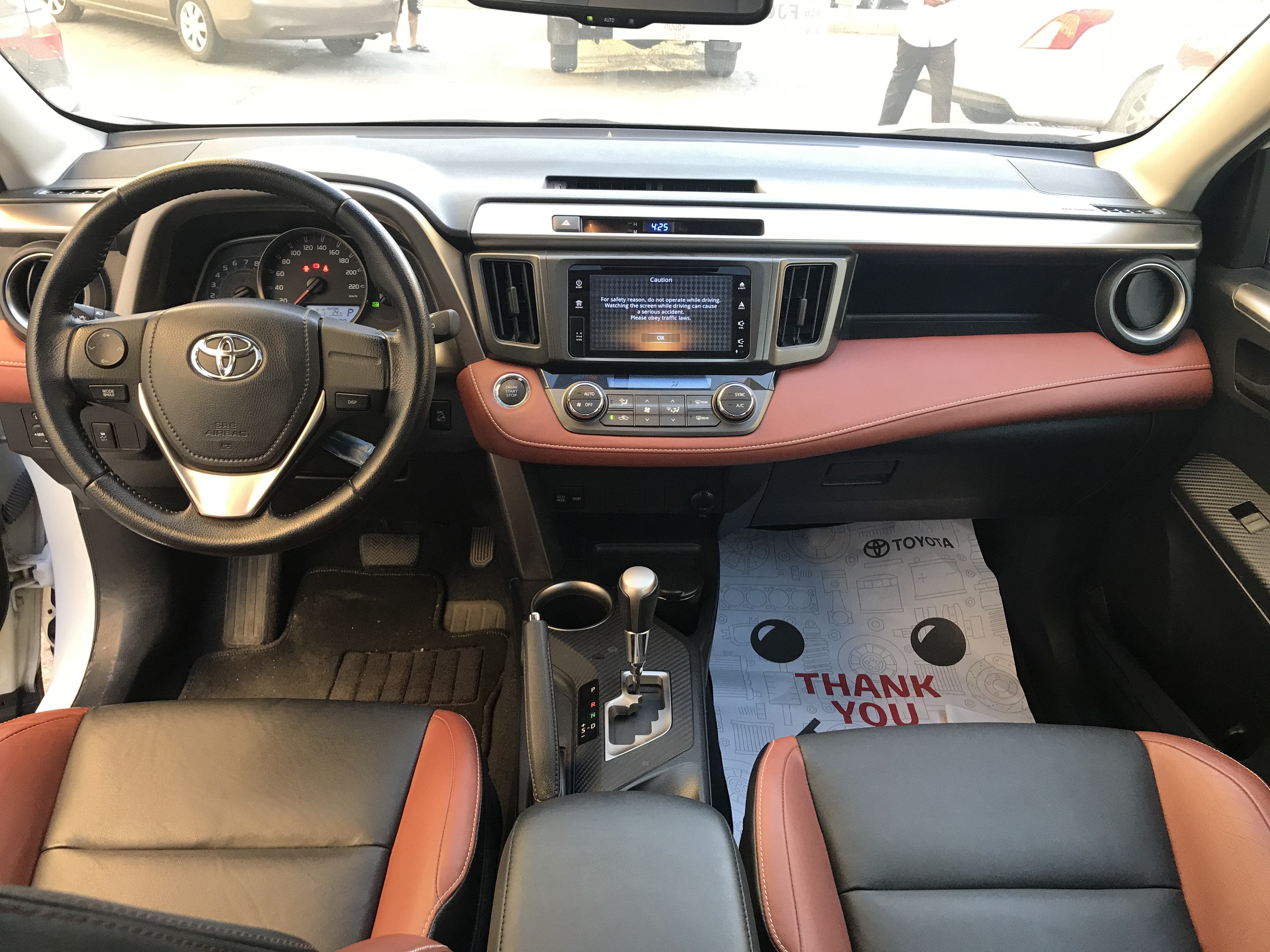 2015 model Luxury line Toyota RAV4 urgent Sale-Al Sadd Qatar