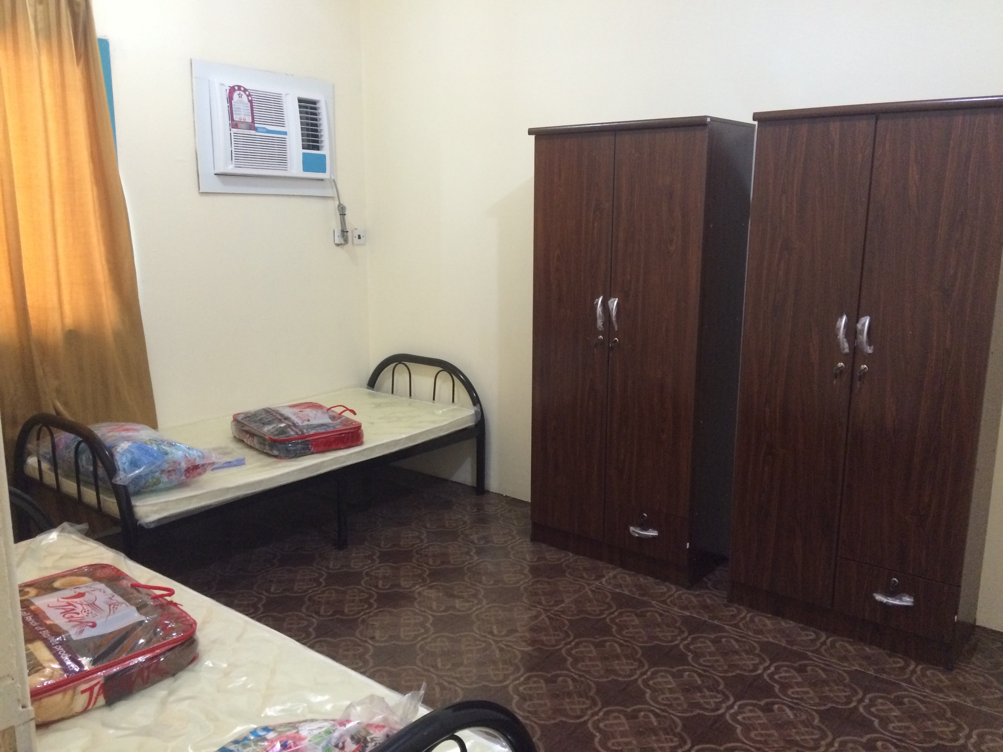 Bachelor room available in Musherib Area near Metro-