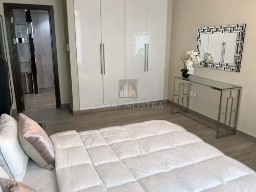 Fully Upgraded 1 Bedroom Apartment in Marina