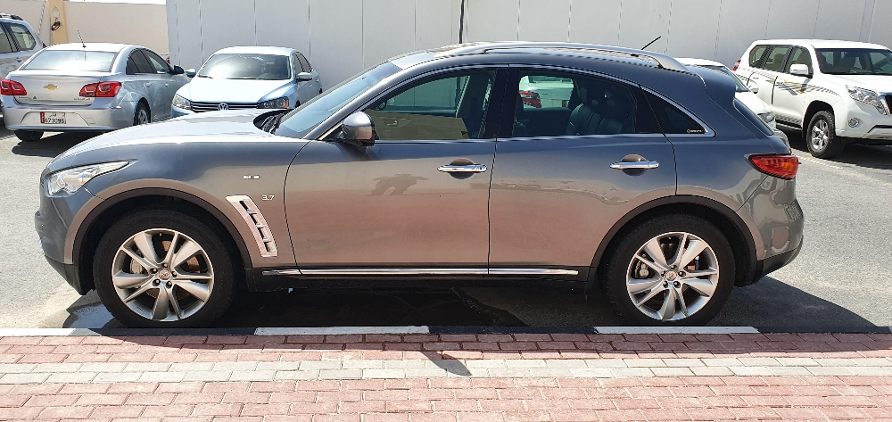 INFINITY QX70 FOR SALE انفينيتي كيواكس ٧٠ للبيع-	Ain Khalid QATAR