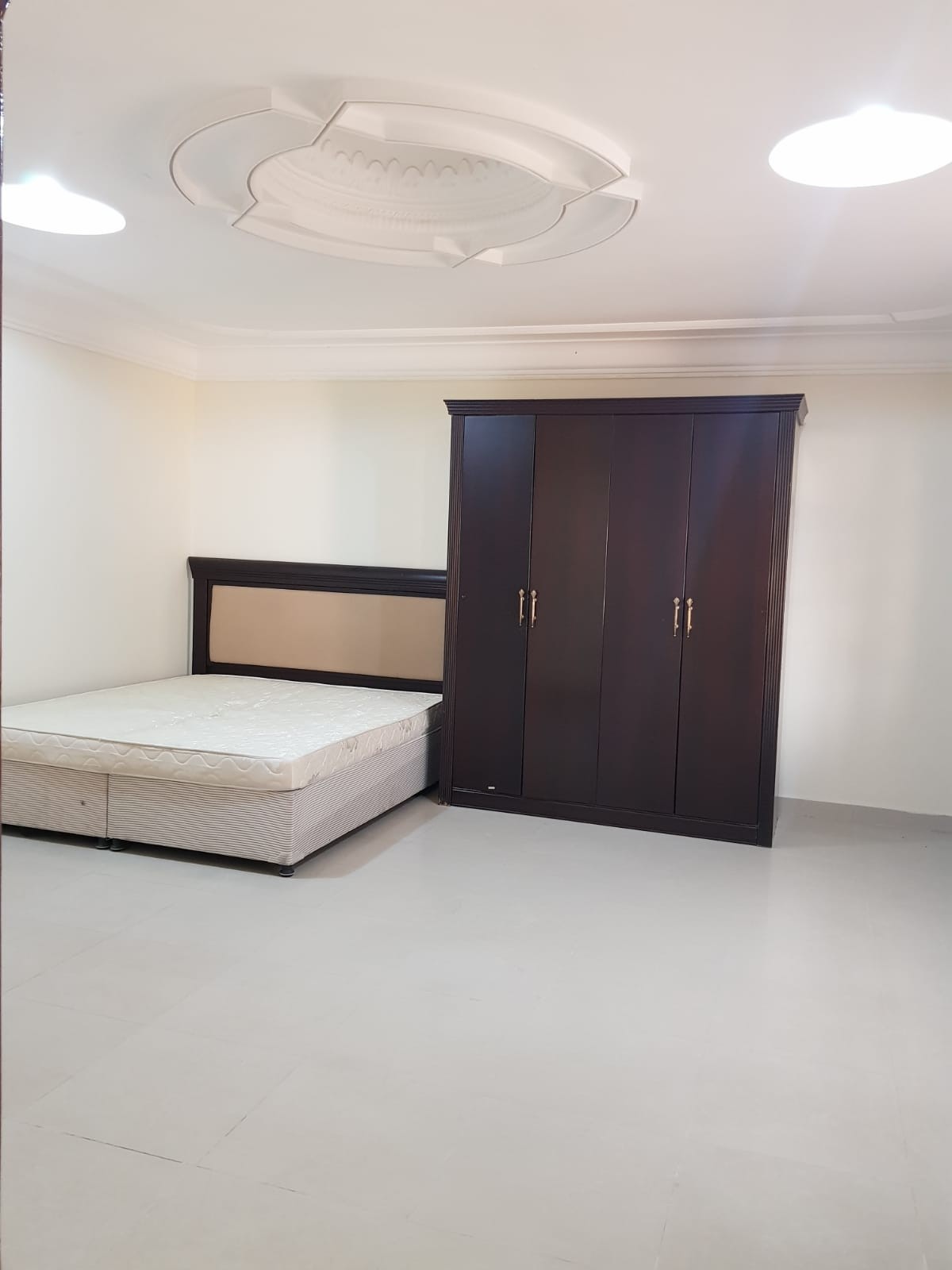 Spacious FurnishedStudio Room For Rent – Al Dafna Qatar