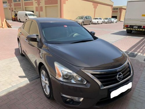 2014 Model Excellent Condition Nissan Altima for Urgent Sale -Dubai