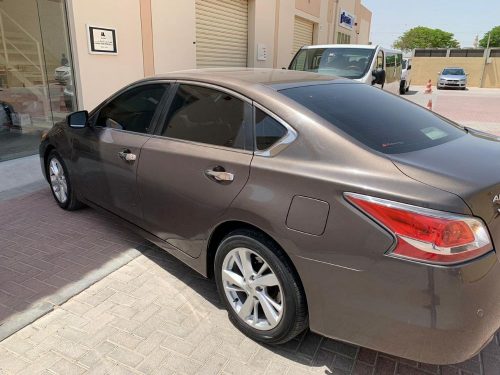 2014 Model Excellent Condition Nissan Altima for Urgent Sale -Dubai