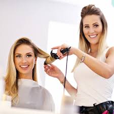 Urgently required female beautician for a reputed salon & spa at Al Wakra.