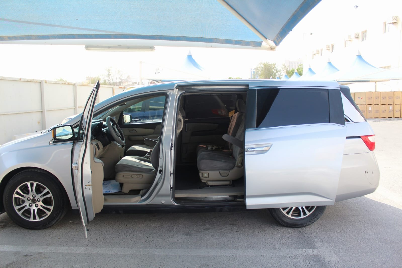 2013  Model HONDA ODYSSEY FOR SALE