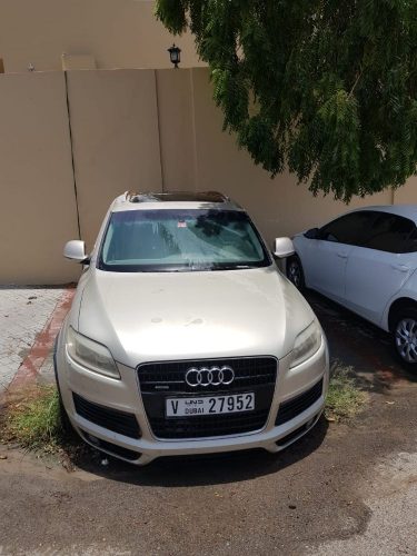 2007 MODEL AUDI Q7 FOR SALE URGENT SALE -DUABI