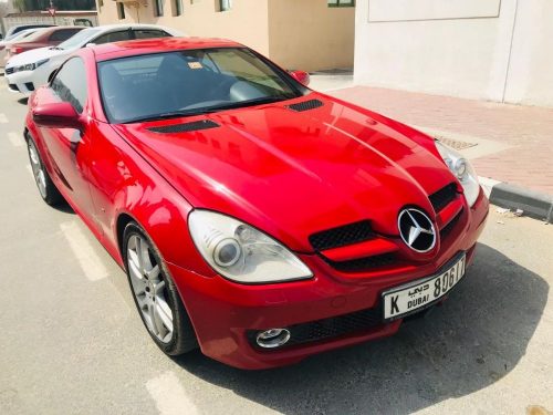 MERCEDES SLK 200 SPORT IN EXCELLENT CONDITION FOR URGENT SALE –Dubai