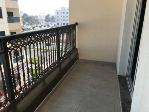 Room available for family / Lady bachelor in Karama (New building flat with Central AC)