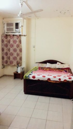 FULLY FURNISHED FAMILY ROOM AVAILABLE NEAR ABU HAIL METRO STATION.